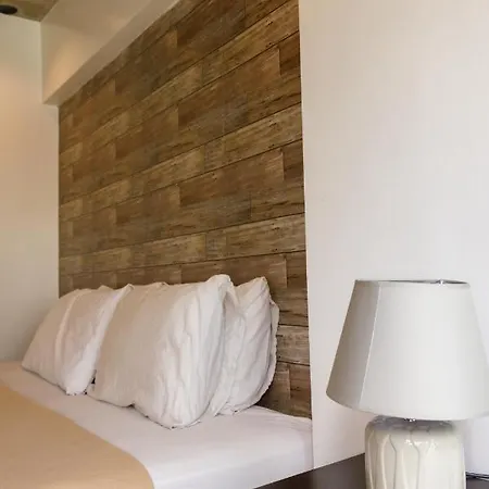 5880 Enriquez Residences Manila Exterior photo
